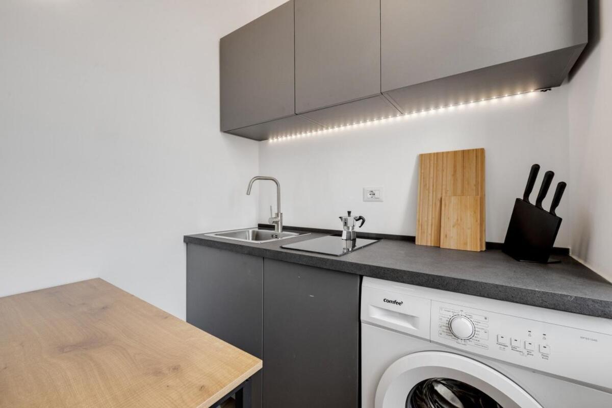 Homeby, Cozy Penthouse Apartment Milano Eksteriør bilde